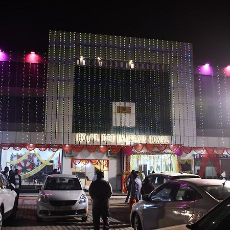 Hotel Dev International Khalilabad Kültér fotó