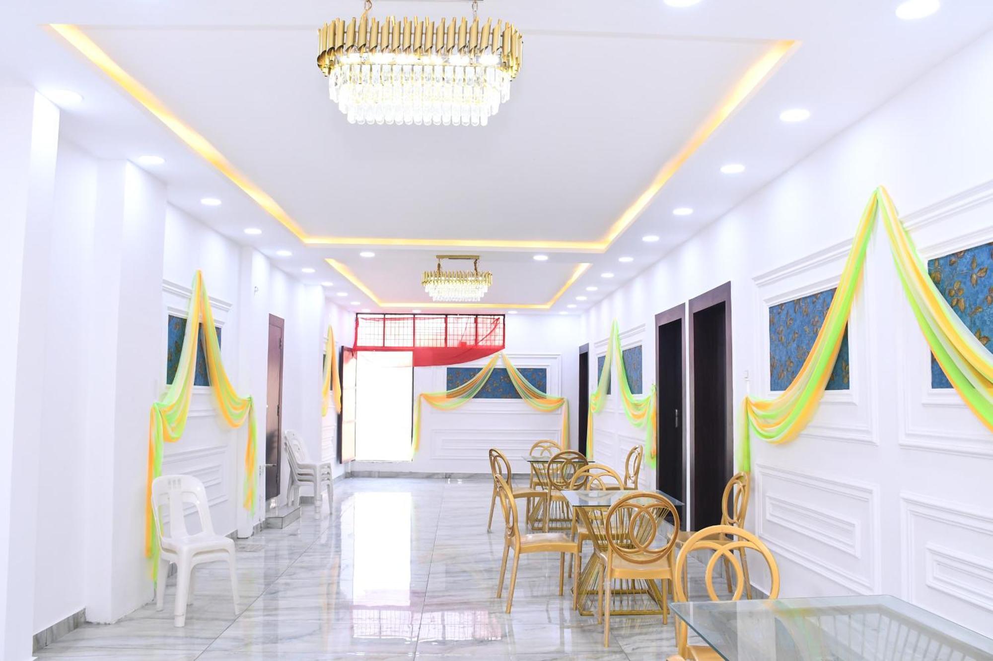 Hotel Dev International Khalilabad Kültér fotó